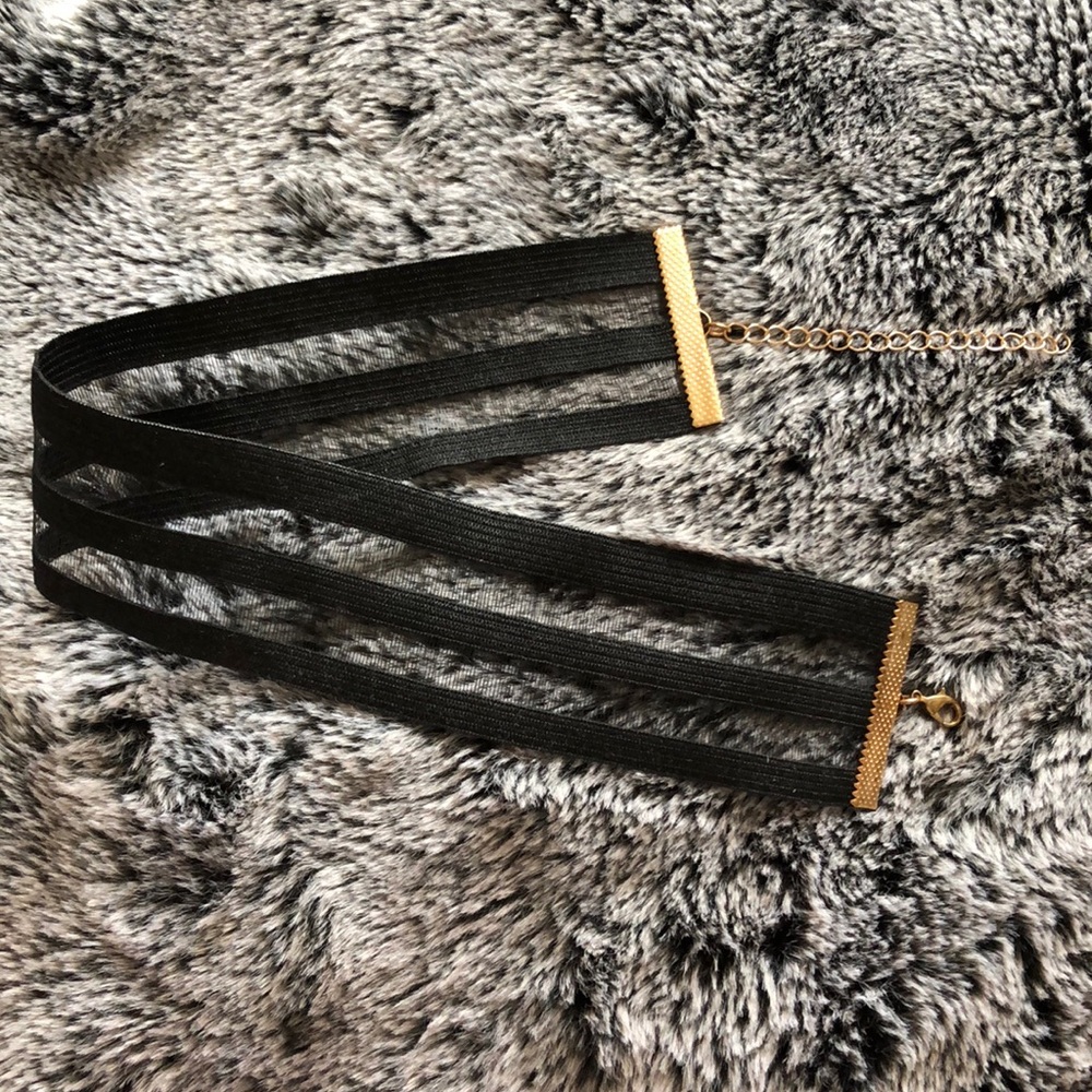 Black striped mesh choker necklace